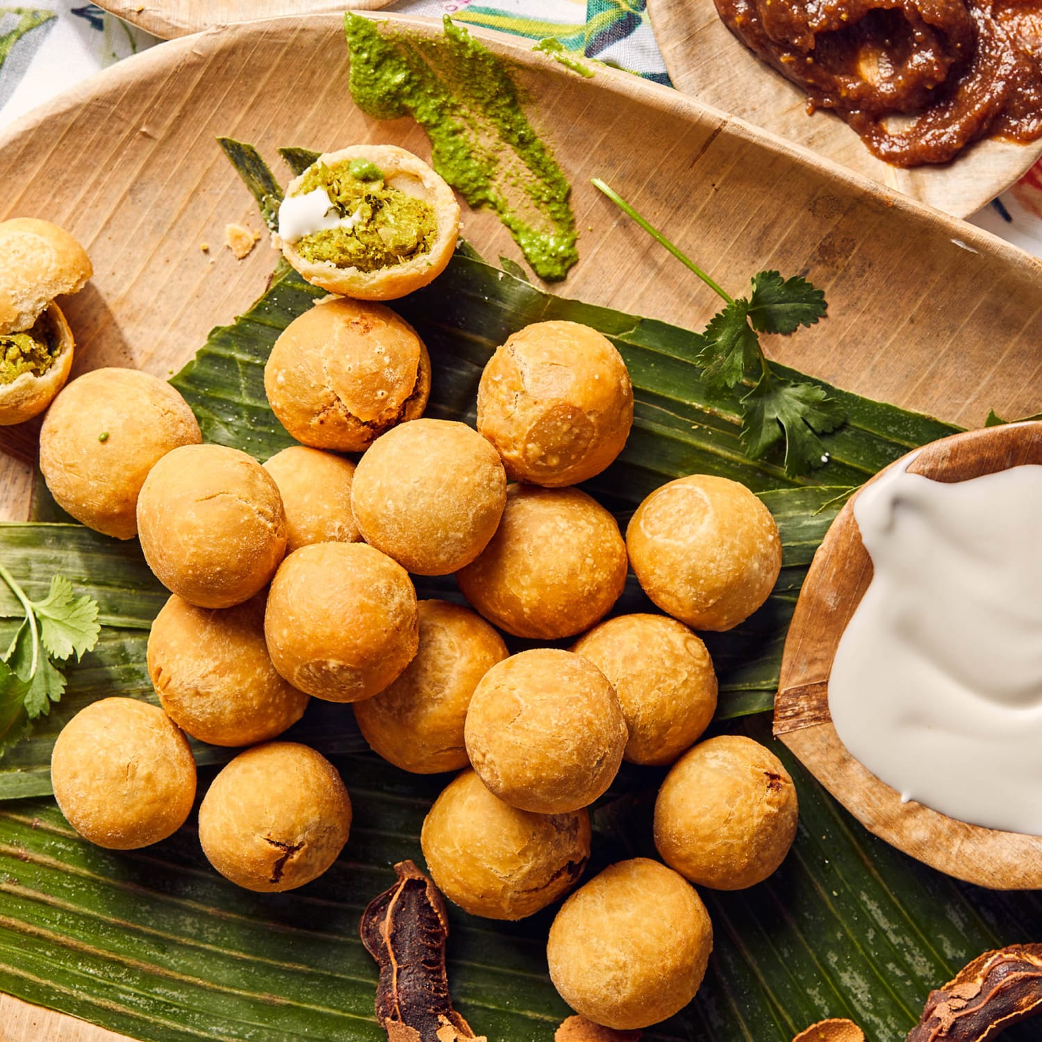 Freshly fried kachoris